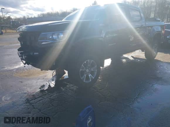 2019 Chevrolet Colorado 4WD Z71 с VIN 1GCPTDE18K1270623, выставлен на аукционе IAAI как лот 41196095 с пробегом 76 544 миль миль и . История ставок и продаж доступна на DreamBid. Изображение 2.