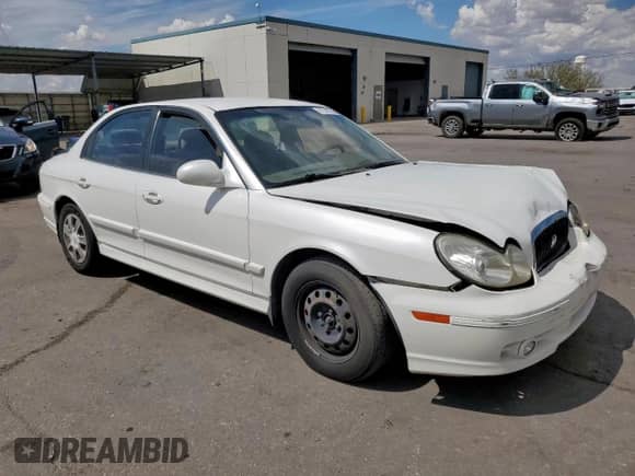 2005 Hyundai Sonata GL z VIN KMHWF25H15A165586, wystawiony jako Copart lot #81241925 z przebiegiem 214 939 mil mil oraz Szkoda całkowita • Salvage title. Historia ofert i sprzedaży dostępna na DreamBid. Obrazek 4.