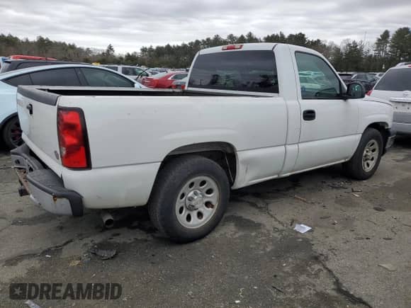 2007 Chevrolet Silverado 1500 Work Truck with VIN 1GCEC14X67Z186885, listed as a Copart auction lot 47254815 with 52,108 mi miles and Salvage title. Bid and sale history available at DreamBid. Image 3.