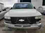 2000 Chevrolet Silverado 1500 LS with VIN 1GCEC14T3YZ339396, listed as a Copart auction lot 81505634 with 270,107 mi miles and Salvage title. Bid and sale history available at DreamBid. Image 5.