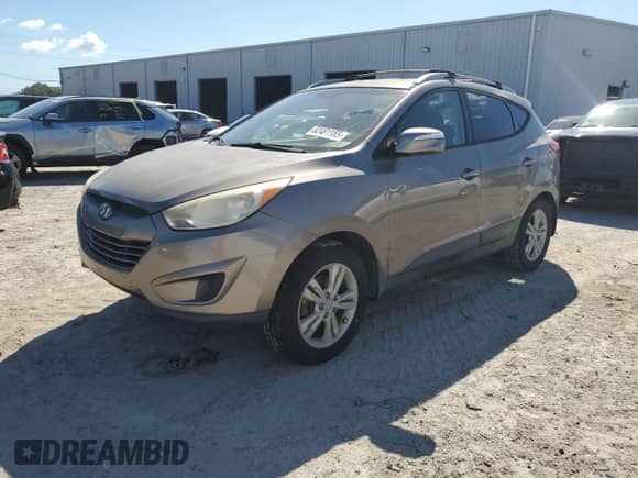 2012 Hyundai Tucson GLS с VIN KM8JU3AC2CU444816, выставлен на аукционе Copart как лот 82481155 с пробегом 113 554 миль миль и Чистый • Clean title. История ставок и продаж доступна на DreamBid. Изображение 1.