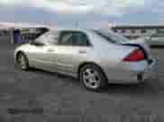 2006 Honda Accord EX z VIN 1HGCM56706A109808, wystawiony jako Copart lot #89492465 z przebiegiem 195 859 mil mil oraz Szkoda całkowita • Salvage title. Historia ofert i sprzedaży dostępna na DreamBid. Obrazek 2.