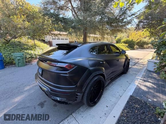 2019 Lamborghini Urus с VIN ZPBUA1ZL8KLA04132, выставлен на аукционе Copart как лот 87309295 с пробегом 52 699 миль миль и Чистый • Clean title. История ставок и продаж доступна на DreamBid. Изображение 4.
