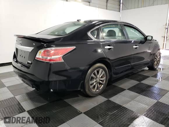 2015 Nissan Altima S с VIN 1N4AL3AP5FN902671, выставлен на аукционе Copart как лот 66385985 с пробегом 140 447 миль миль и Чистый • Clean title. История ставок и продаж доступна на DreamBid. Изображение 3.