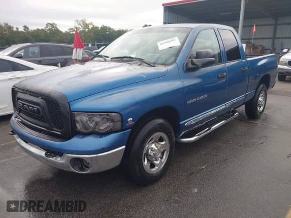 2005 Dodge 2500 SLT with VIN 3D7KR28C05G754534, listed as a IAAI auction lot 43390951 with 283,816 mi miles and . Bid and sale history available at DreamBid. Image 2.