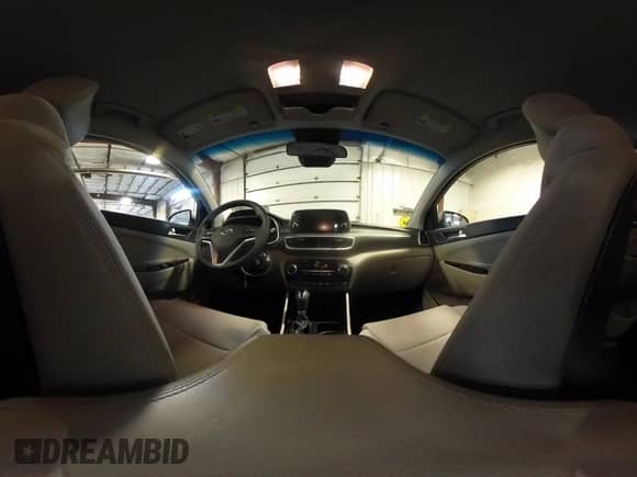 2020 Hyundai Tucson SE с VIN KM8J2CA48LU128089, выставлен на аукционе IAAI как лот 42780973 с пробегом 25 842 миль миль и . История ставок и продаж доступна на DreamBid. Изображение 19.
