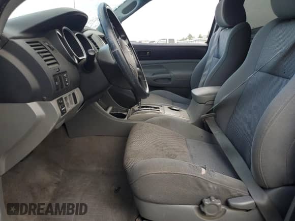 2008 Toyota Tacoma PreRunner with VIN 3TMKU72N98M015846, listed as a Copart auction lot 82139065 with 210,053 mi miles and Salvage title. Bid and sale history available at DreamBid. Image 7.