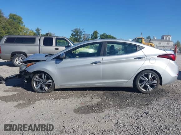 2014 Hyundai Elantra SE с VIN KMHDH4AE8EU058185, выставлен на аукционе IAAI как лот 43328216 с пробегом 120 412 миль миль и . История ставок и продаж доступна на DreamBid. Изображение 15.