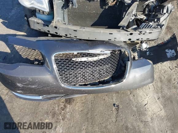 2016 Chrysler 300 C с VIN 2C3CCAEG2GH348411, выставлен на аукционе IAAI как лот 43237030 с пробегом 151 904 миль миль и . История ставок и продаж доступна на DreamBid. Изображение 12.