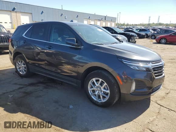 2022 Chevrolet Equinox LT with VIN 3GNAXKEV4NS239560, listed as a Copart auction lot 84589995 with 18,546 mi miles and Non repairable. Bid and sale history available at DreamBid. Image 4.