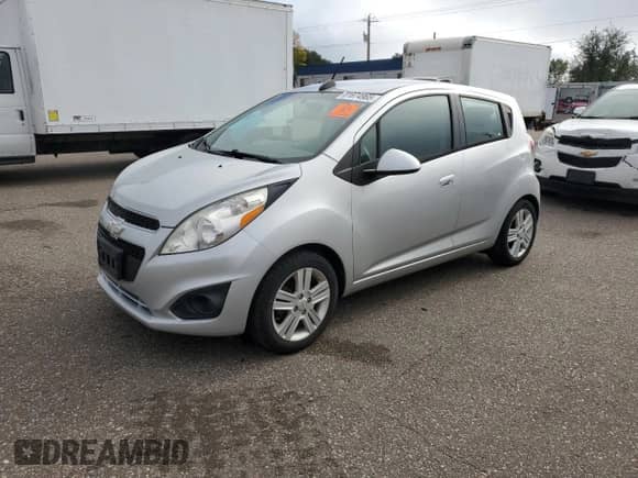 2015 Chevrolet Spark LT с VIN KL8CD6S91FC787508, выставлен на аукционе Copart как лот 81674965 с пробегом 148 352 миль миль и Списание • Salvage title. История ставок и продаж доступна на DreamBid. Изображение 1.