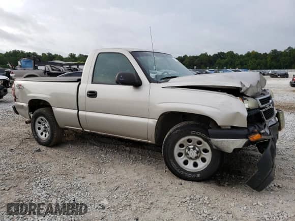 2006 Chevrolet Silverado 1500 Work Truck с VIN 3GCEK14V66G165728, выставлен на аукционе Copart как лот 61526273 с пробегом 212 701 миль миль и Списание • Salvage title. История ставок и продаж доступна на DreamBid. Изображение 4.