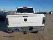 2018 Ram 1500 Big Horn z VIN 1C6RR7LM1JS264944, wystawiony jako IAAI lot #41310020 z przebiegiem 181 647 mil mil oraz . Historia ofert i sprzedaży dostępna na DreamBid. Obrazek 16.