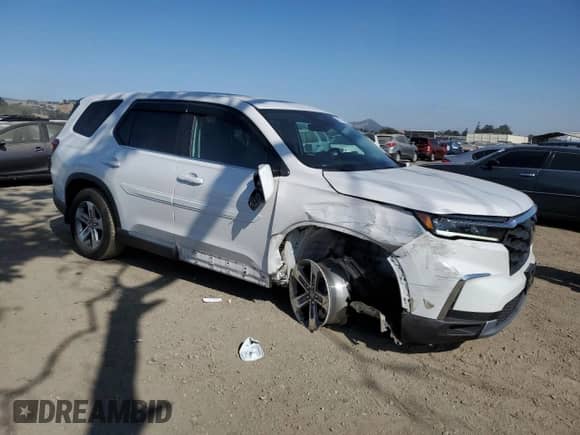 2024 Honda Pilot EX-L с VIN 5FNYG2H46RB005932, выставлен на аукционе Copart как лот 62597785 с пробегом 28 099 миль миль и Списание • Salvage title. История ставок и продаж доступна на DreamBid. Изображение 4.