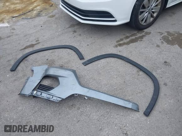 2023 Chevrolet Traverse RS с VIN 1GNEVJKW9PJ340838, выставлен на аукционе IAAI как лот 42346131 с пробегом 13 976 миль миль и . История ставок и продаж доступна на DreamBid. Изображение 12.