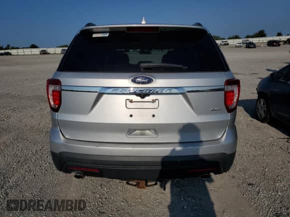 2017 Ford Explorer с VIN 1FM5K8B81HGC78034, выставлен на аукционе Copart как лот 69409815 с пробегом 137 229 миль миль и Списание • Salvage title. История ставок и продаж доступна на DreamBid. Изображение 6.