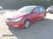 2013 Hyundai Sonata GLS с VIN 5NPEB4AC5DH676047, выставлен на аукционе IAAI как лот 43374412 с пробегом Не указан миль и . История ставок и продаж доступна на DreamBid. Изображение 2.