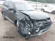 2020 Mitsubishi Outlander SE z VIN JA4AD3A3XLZ030748, wystawiony jako IAAI lot #42352856 z przebiegiem 139 556 mil mil oraz . Historia ofert i sprzedaży dostępna na DreamBid. Obrazek 6.