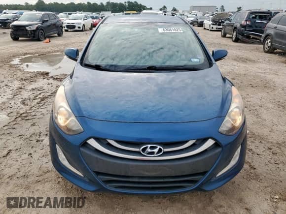 2014 Hyundai Elantra with VIN KMHD35LHXEU201097, listed as a Copart auction lot 63061825 with 119,349 mi miles and Clean title. Bid and sale history available at DreamBid. Image 5.