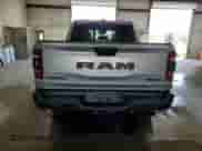 2022 Ram 1500 Rebel z VIN 1C6SRFLM6NN179582, wystawiony jako Copart lot #68950375 z przebiegiem 105 432 mil mil oraz Szkoda całkowita • Salvage title. Historia ofert i sprzedaży dostępna na DreamBid. Obrazek 6.