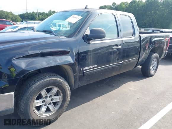 2007 GMC Sierra 1500 SLE2 с VIN 2GTEK19J671627205, выставлен на аукционе IAAI как лот 43016415 с пробегом 166 335 миль миль и . История ставок и продаж доступна на DreamBid. Изображение 6.