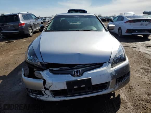 2005 Honda Accord EX with VIN 1HGCM72705A003889, listed as a Copart auction lot 49990045 with 127,499 mi miles and Clean title. Bid and sale history available at DreamBid. Image 5.