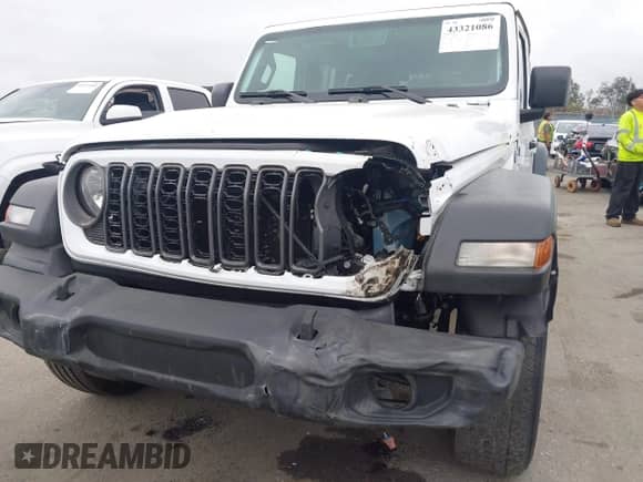 2025 Jeep Wrangler Willys z VIN 1C4PJXDN0SW555394, wystawiony jako IAAI lot #43321086 z przebiegiem 5 204 mil mil oraz . Historia ofert i sprzedaży dostępna na DreamBid. Obrazek 17.