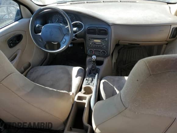 2000 Saturn SL with VIN 1G8ZG5287YZ224435, listed as a Copart auction lot 80536924 with 239,354 mi miles and Salvage title. Bid and sale history available at DreamBid. Image 8.