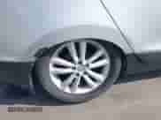 2013 Hyundai Tucson Limited с VIN KM8JU3AC5DU616449, выставлен на аукционе IAAI как лот 43397569 с пробегом 206 051 миль миль и . История ставок и продаж доступна на DreamBid. Изображение 12.