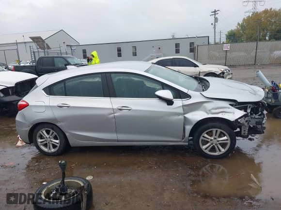 2017 Chevrolet Cruze LT with VIN 3G1BE6SM1HS531895, listed as a IAAI auction lot 43395688 with 145,721 mi miles and . Bid and sale history available at DreamBid. Image 14.