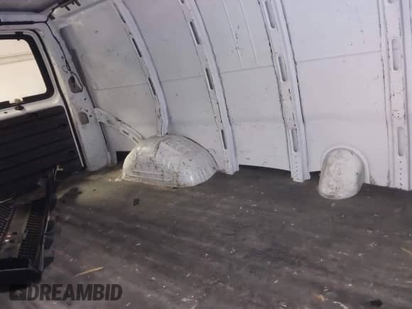 2009 Chevrolet Express Cargo с VIN 1GCHG39K991140432, выставлен на аукционе IAAI как лот 41323991 с пробегом Не указан миль и . История ставок и продаж доступна на DreamBid. Изображение 8.