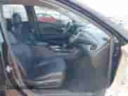 2017 Chevrolet Malibu Premier z VIN 1G1ZH5SX3HF285768, wystawiony jako IAAI lot #43423019 z przebiegiem 105 466 mil mil oraz . Historia ofert i sprzedaży dostępna na DreamBid. Obrazek 5.