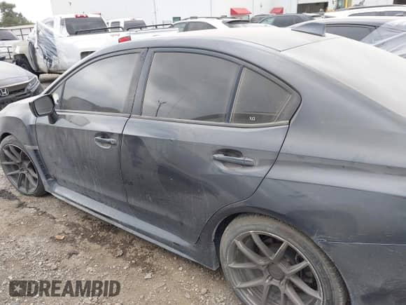 2017 Subaru WRX z VIN JF1VA1B68H9810919, wystawiony jako IAAI lot #42269932 z przebiegiem 150 759 mil mil oraz . Historia ofert i sprzedaży dostępna na DreamBid. Obrazek 14.