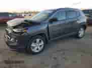 2022 Jeep Compass Altitude с VIN 3C4NJCBB0NT172106, выставлен на аукционе Copart как лот 83025444 с пробегом 28 268 миль миль и Списание • Salvage title. История ставок и продаж доступна на DreamBid. Изображение 1.