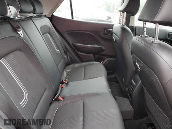 2024 Hyundai Venue Limited with VIN KMHRC8A36RU338669, listed as a Copart auction lot 62567855 with 9,932 mi miles and Salvage title. Bid and sale history available at DreamBid. Image 11.