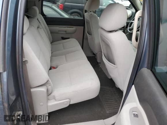 2007 Chevrolet Silverado 1500 LS with VIN 2GCEK13C771544361, listed as a Copart auction lot 45721515 with 100,636 mi miles and Salvage title. Bid and sale history available at DreamBid. Image 10.