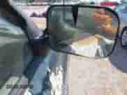 1994 Dodge 1500 z VIN 1B7HC16Y2RS544613, wystawiony jako IAAI lot #43242615 z przebiegiem 194 818 mil mil oraz . Historia ofert i sprzedaży dostępna na DreamBid. Obrazek 12.