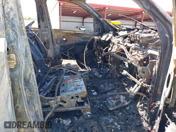 2020 Ram 1500 Lone Star z VIN 1C6RREFTXLN238691, wystawiony jako IAAI lot #42478238 z przebiegiem Nie podano mil oraz . Historia ofert i sprzedaży dostępna na DreamBid. Obrazek 5.