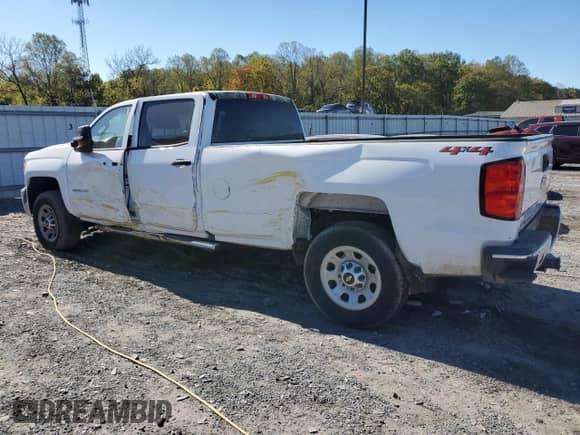 2018 Chevrolet Silverado 3500HD Work Truck с VIN 1GC4KYCY8JF152926, выставлен на аукционе Copart как лот 82478865 с пробегом 164 688 миль миль и Списание • Salvage title. История ставок и продаж доступна на DreamBid. Изображение 2.