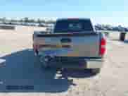 2012 Chevrolet Silverado 1500 LS z VIN 3GCPCREA2CG304751, wystawiony jako IAAI lot #43454086 z przebiegiem 201 223 mil mil oraz . Historia ofert i sprzedaży dostępna na DreamBid. Obrazek 16.