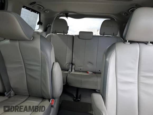 2013 Toyota Sienna XLE with VIN 5TDDK3DC5DS066564, listed as a Copart auction lot 81998975 with 89,665 mi miles and Salvage title. Bid and sale history available at DreamBid. Image 10.