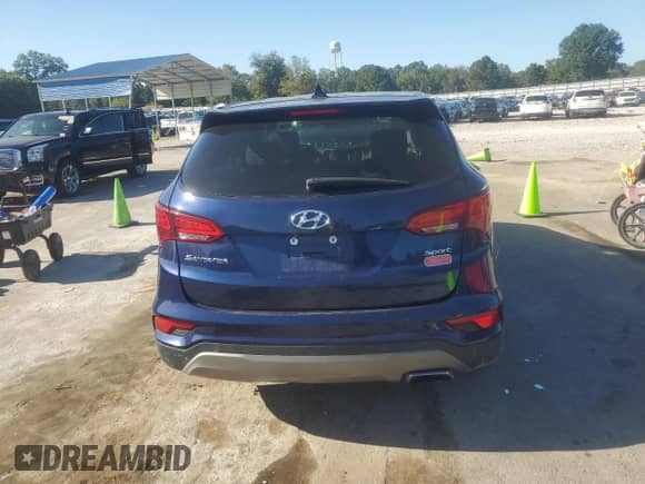 2017 Hyundai Santa Fe 2.4L z VIN 5XYZT3LB0HG468815, wystawiony jako Copart lot #85317385 z przebiegiem 127 275 mil mil oraz Czysty tytuł • Clean title. Historia ofert i sprzedaży dostępna na DreamBid. Obrazek 6.