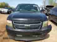 2008 Chevrolet Tahoe z VIN 1GNFK13588R277365, wystawiony jako Copart lot #50990965 z przebiegiem 193 299 mil mil oraz Szkoda całkowita • Salvage title. Historia ofert i sprzedaży dostępna na DreamBid. Obrazek 5.