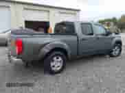 2008 Nissan Frontier SE z VIN 1N6AD09U08C450592, wystawiony jako IAAI lot #43533655 z przebiegiem 179 933 mil mil oraz . Historia ofert i sprzedaży dostępna na DreamBid. Obrazek 6.