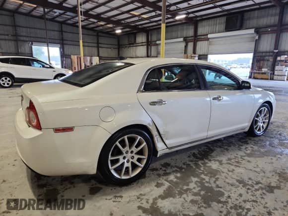 2012 Chevrolet Malibu LTZ 1LZ with VIN 1G1ZE5E09CF168390, listed as a Copart auction lot 84930215 with 154,381 mi miles and Salvage title. Bid and sale history available at DreamBid. Image 3.