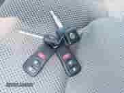 2019 Nissan Frontier SV z VIN 1N6DD0EV3KN798118, wystawiony jako IAAI lot #42810355 z przebiegiem 50 342 mil mil oraz . Historia ofert i sprzedaży dostępna na DreamBid. Obrazek 11.