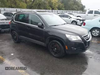 2009 Volkswagen Tiguan SE с VIN WVGBV75N39W542769, выставлен на аукционе IAAI как лот 43459249 с пробегом 117 821 миль миль и . История ставок и продаж доступна на DreamBid. Изображение 1.