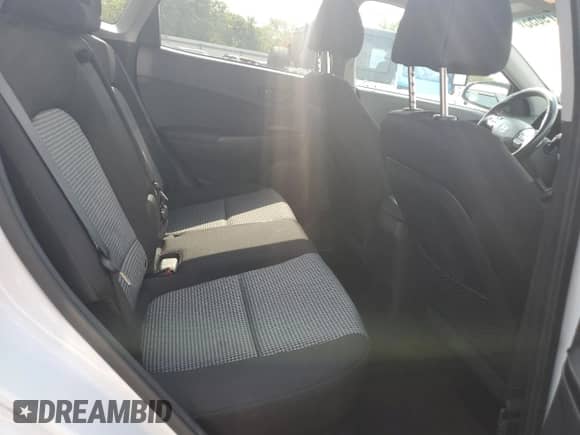 2018 Hyundai Kona SEL с VIN KM8K22AA3JU085766, выставлен на аукционе Copart как лот 81479055 с пробегом 33 646 миль миль и Списание • Salvage title. История ставок и продаж доступна на DreamBid. Изображение 11.