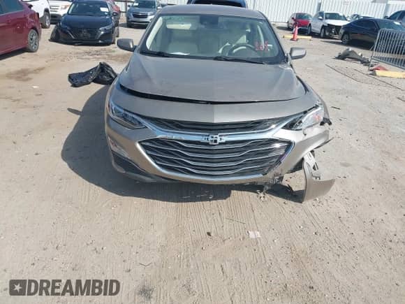 2024 Chevrolet Malibu LT с VIN 1G1ZE5ST6RF150422, выставлен на аукционе IAAI как лот 43331402 с пробегом 41 289 миль миль и . История ставок и продаж доступна на DreamBid. Изображение 12.