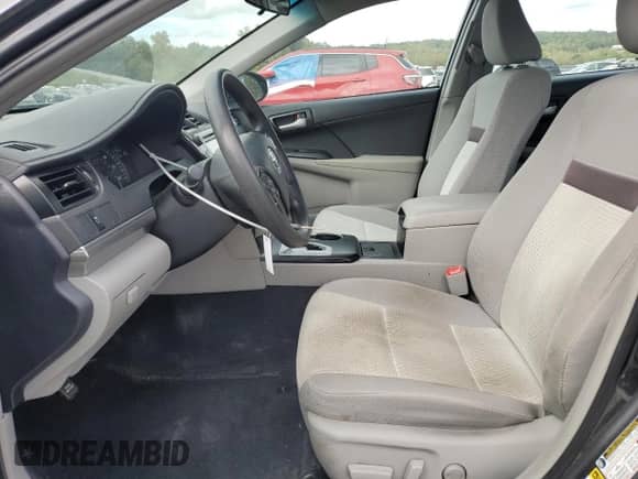 2014 Toyota Camry SE с VIN 4T1BF1FK7EU767216, выставлен на аукционе Copart как лот 85265055 с пробегом 173 390 миль миль и Списание • Salvage title. История ставок и продаж доступна на DreamBid. Изображение 7.